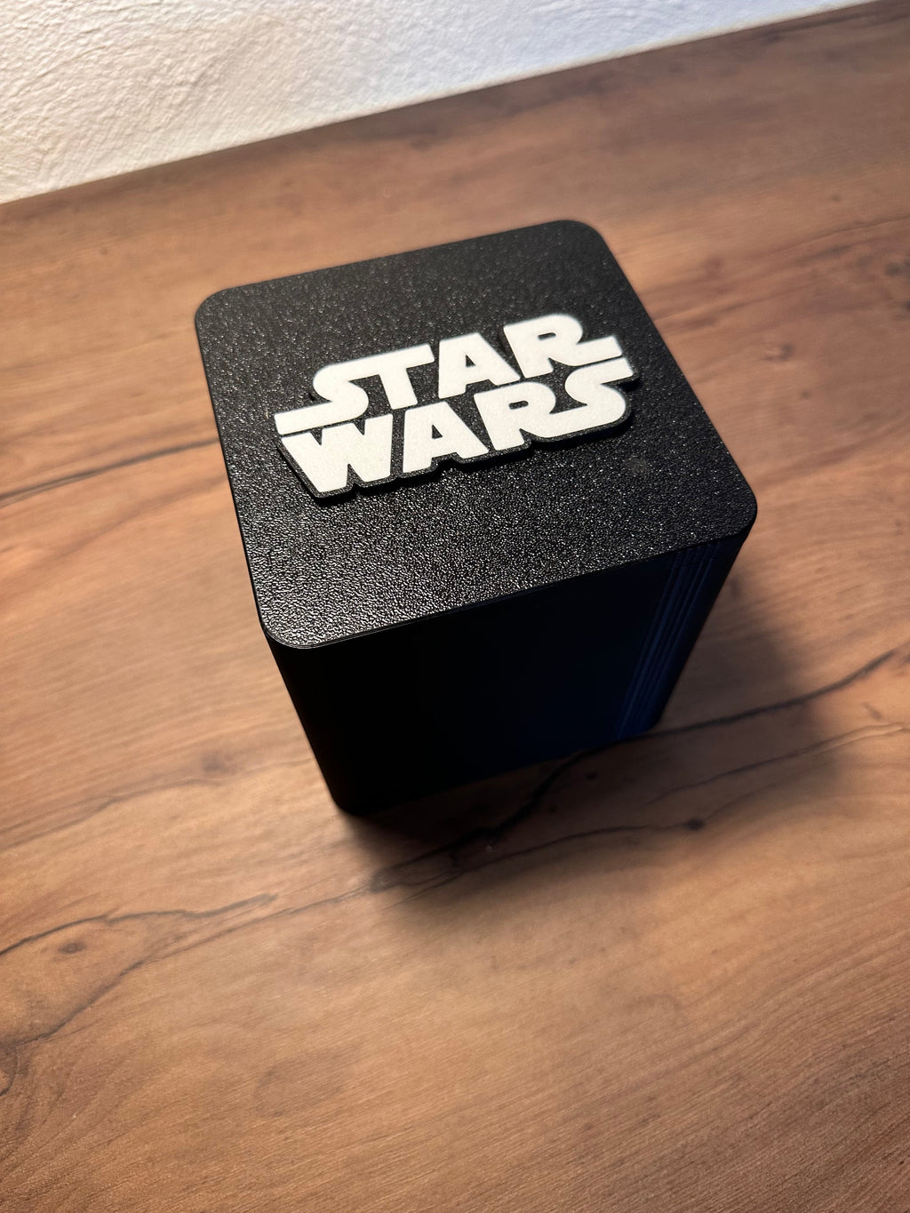 Ajedrez Épico Galáctico en 3D – Figuras de Batalla Estelar