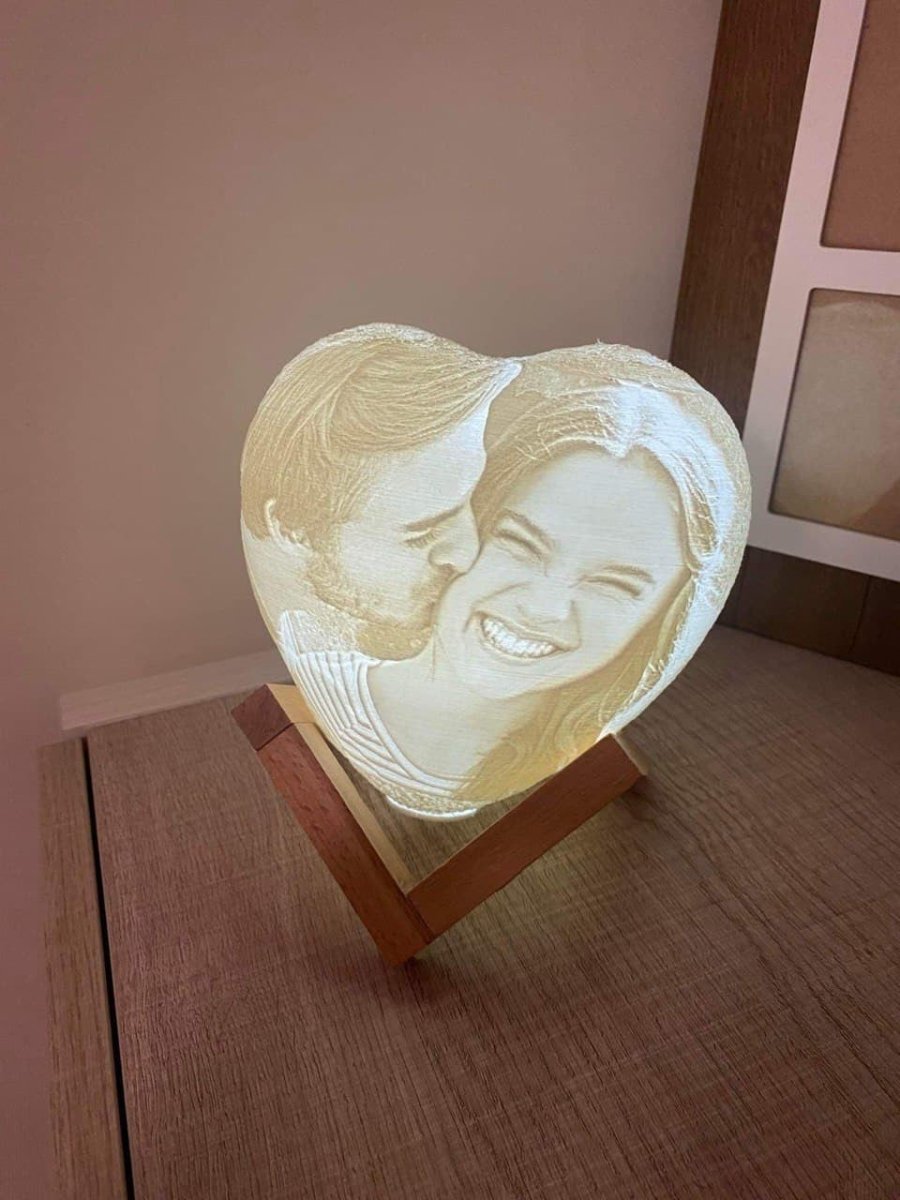LÁMPARA CORAZÓN 3D PERSONALIZADA EN 16 COLORES BATERÍA
